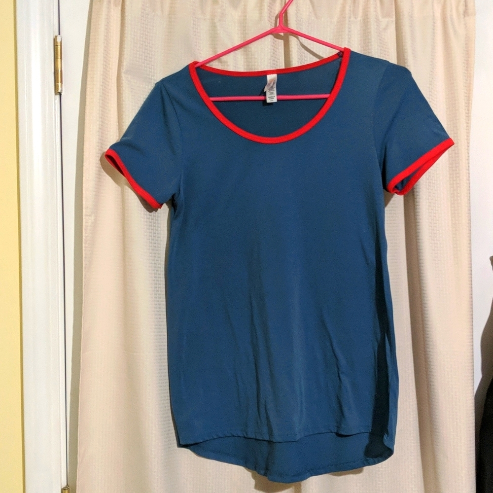 lula roe top